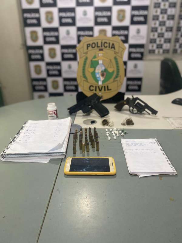 Homem Suspeito De Chefiar Um Grupo Criminoso Preso Drogas Pela