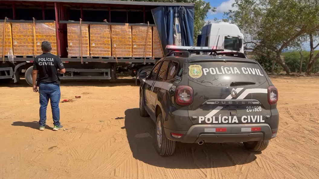 Carga de bebidas roubada em PE é recuperada pela Polícia Civil do Ceará